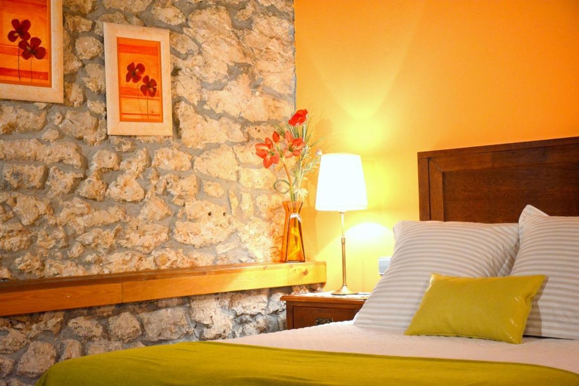 Posada El Salin Hotell Muñorrodero Exteriör bild