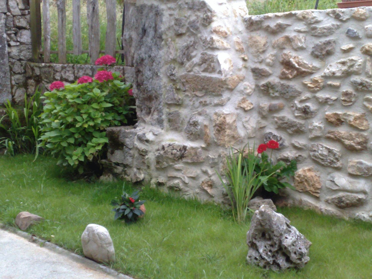 Posada El Salin Hotell Muñorrodero Exteriör bild